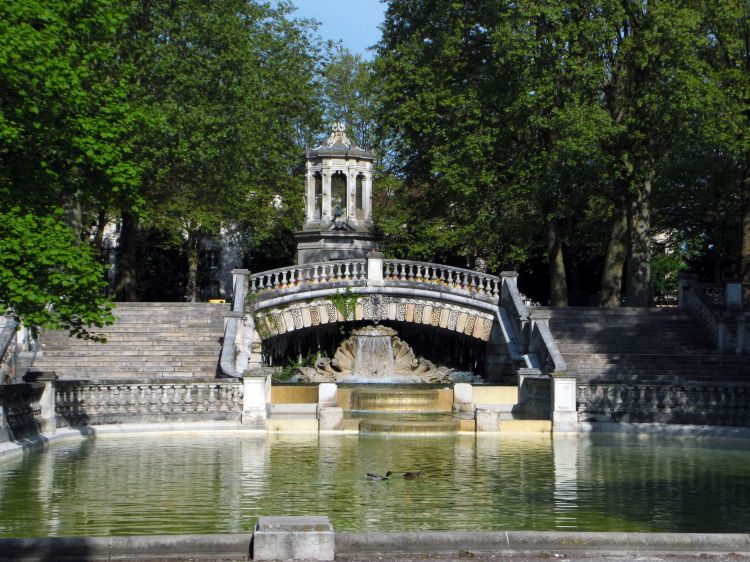 Fonds d'cran Constructions et architecture Fontaines - Jets d'eau Square Darcy - Dijon