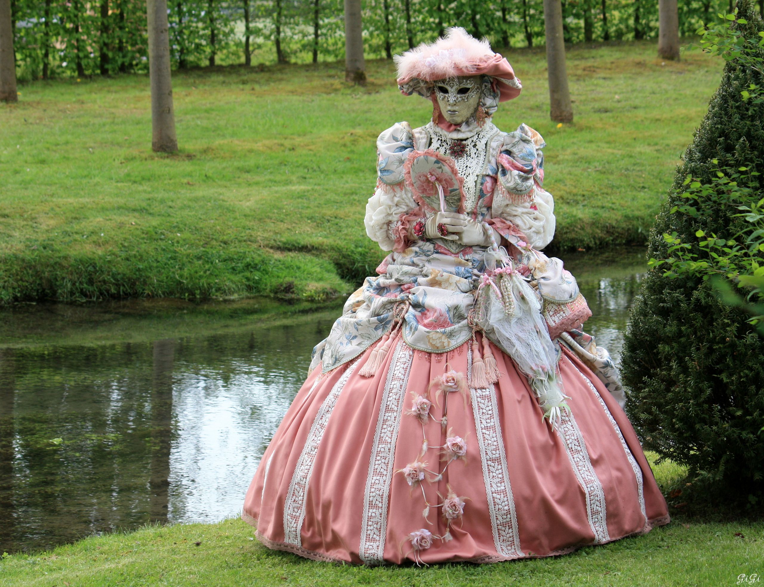 Wallpapers People - Events Carnivals - Outfits Les Costums des Jardins d'Annevoie (2015)