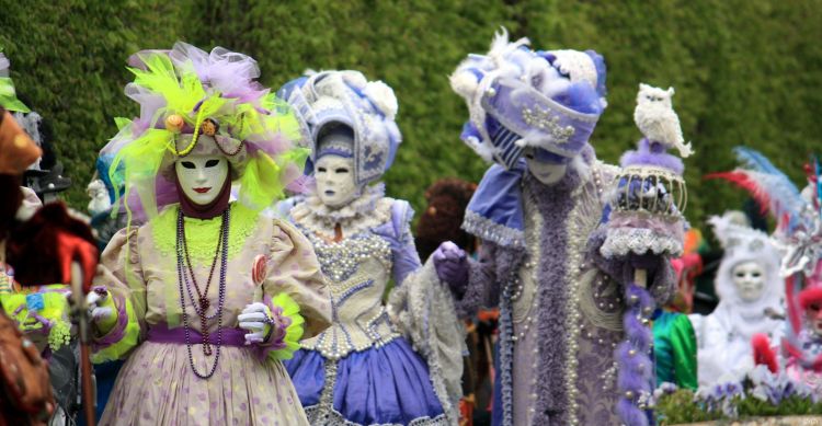 Wallpapers People - Events Carnivals - Outfits Costums Vnitiens aux Jardins d'Annevoie (2015)