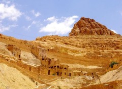  Constructions et architecture maison troglodyte  Chnini Tunisie