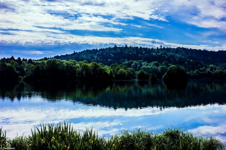 Fonds d'cran Nature Lacs - Etangs Lac d'Aydat (63).