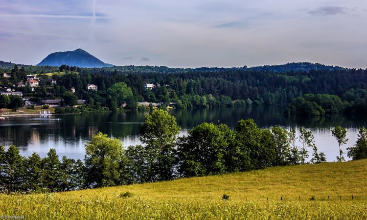 Fonds d'cran Nature Lacs - Etangs Lac d'Aydat (63).