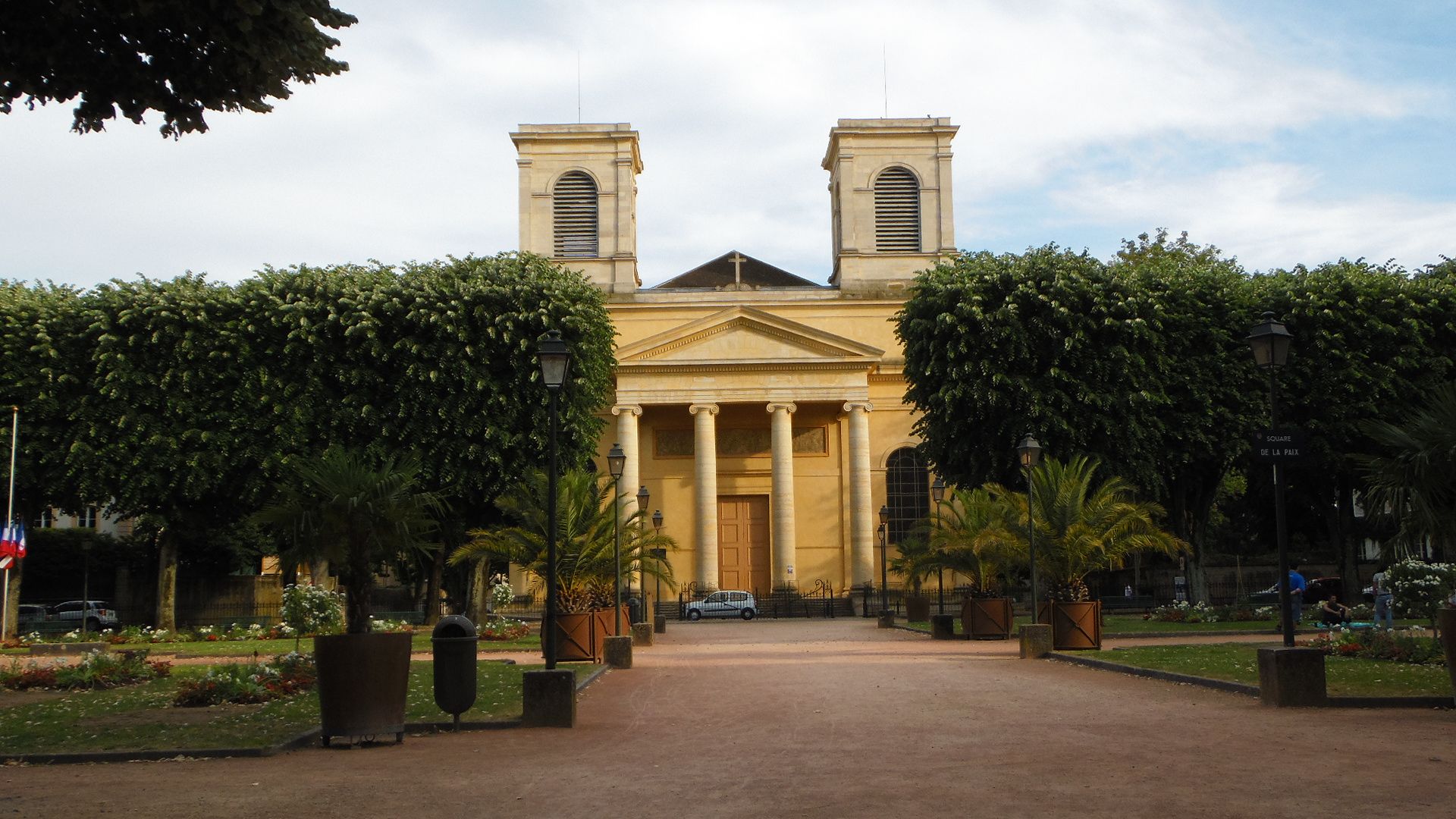 Wallpapers Constructions and architecture Religious Buildings Cathdrale Saint-Vincent de Mcon