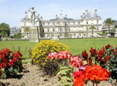  Constructions and architecture Le jardin et palais du Luxembourg