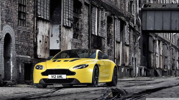 Fonds d'cran Voitures Aston Martin Wallpaper N409255