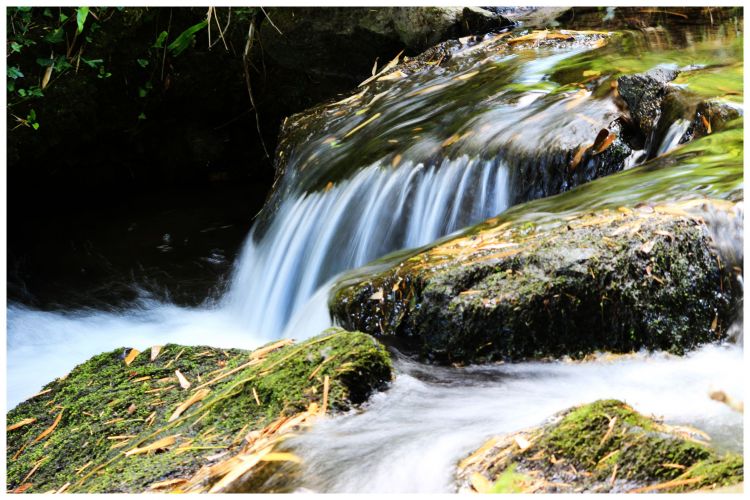 Fonds d'cran Nature Cascades - Chutes Wallpaper N409519