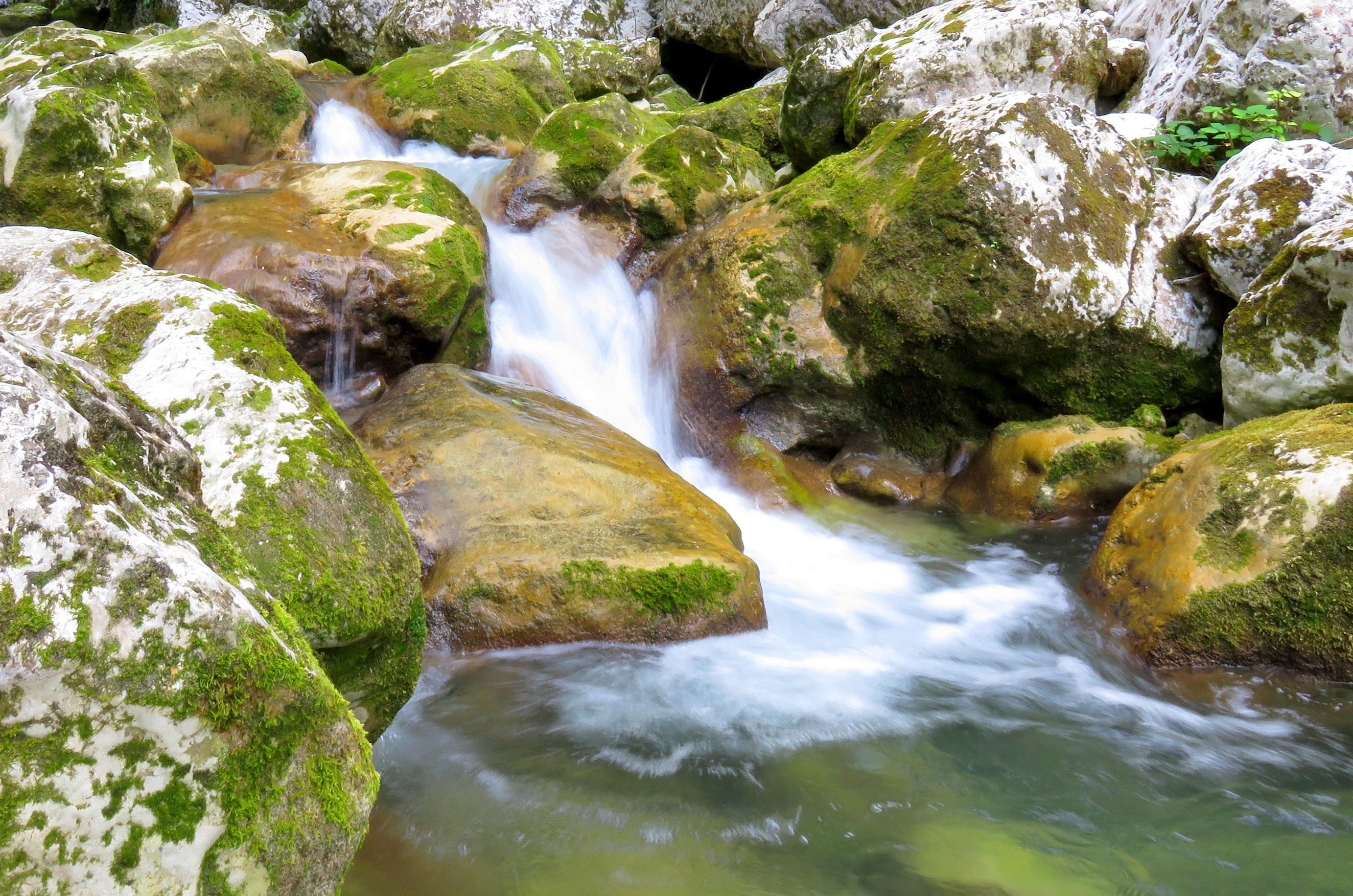 Fonds d'cran Nature Cascades - Chutes 