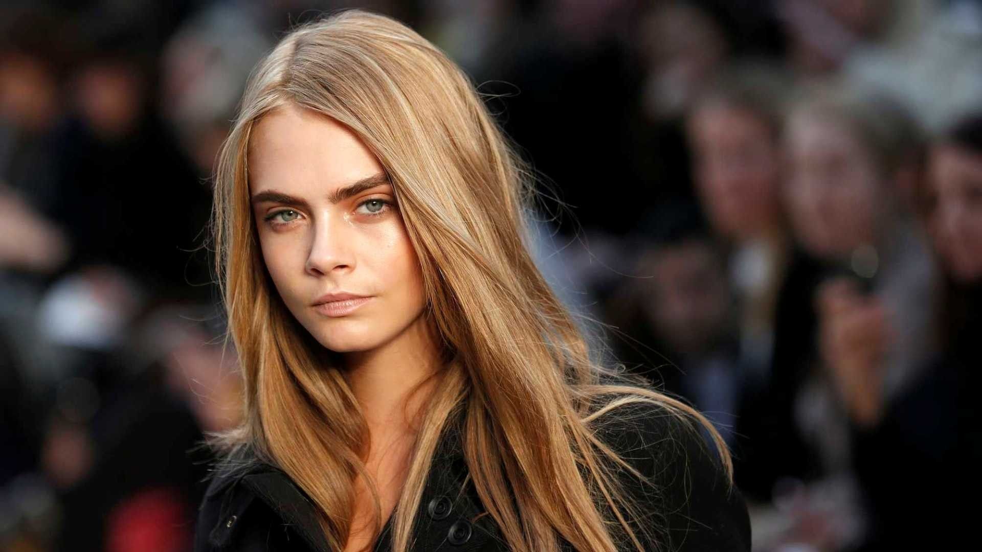 Fonds d'cran Clbrits Femme Cara Delevingne 