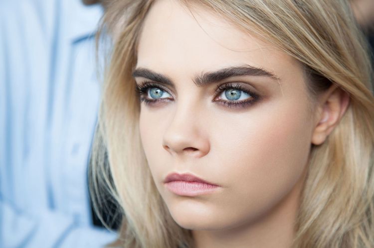 Fonds d'cran Clbrits Femme Cara Delevingne Wallpaper N410052