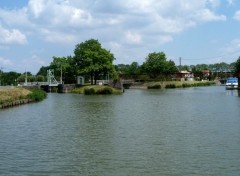 Fonds d'cran Nature Marais Poitevins (Environ de DAMVIX)