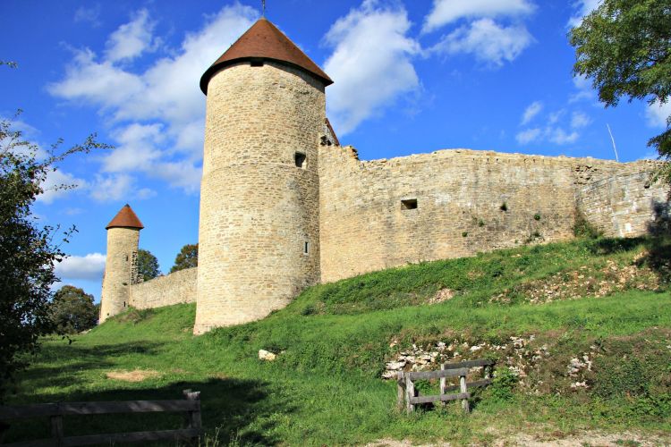 Fonds d'cran Constructions et architecture Chteaux - Palais Château du Jura