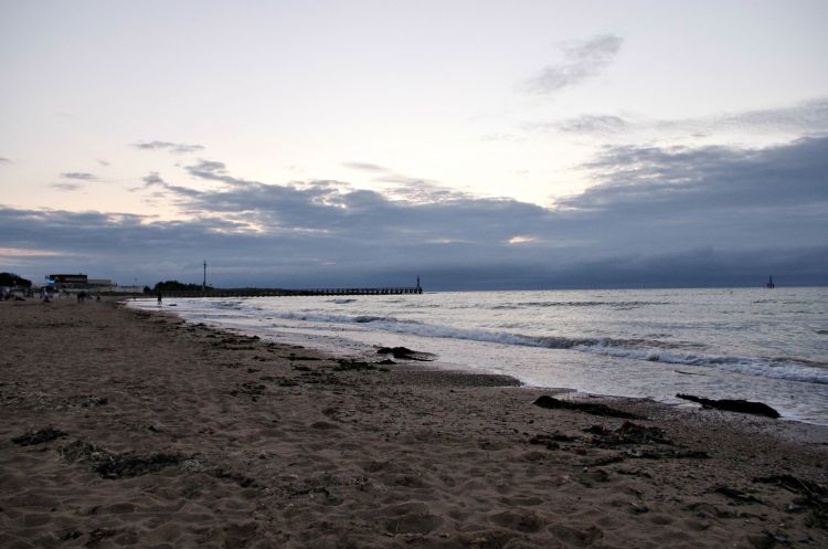 Fonds d'cran Nature Mers - Ocans - Plages tombée du jour en bord de mer