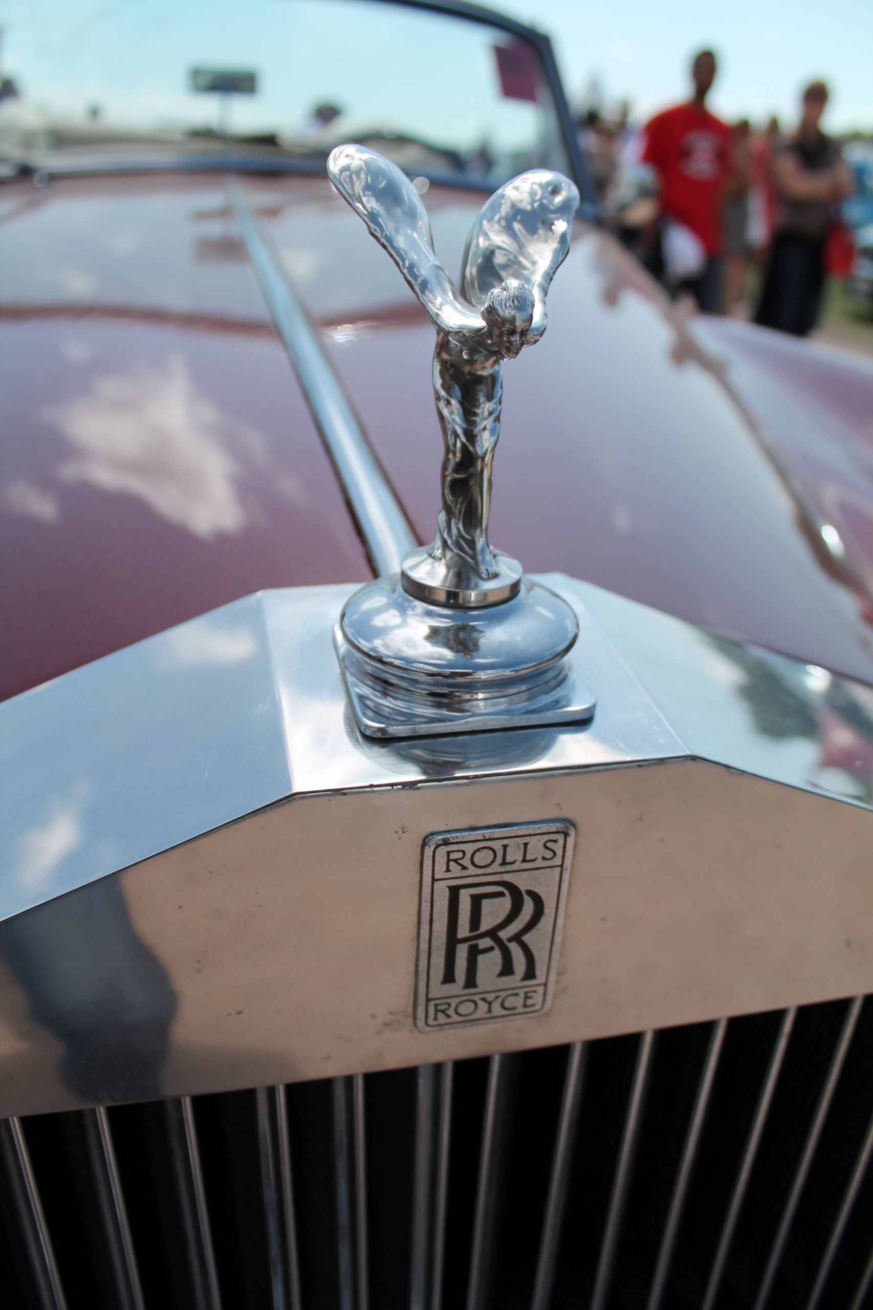 Wallpapers Cars Rolls-Royce Calandre Rolls Royce statuette Spirit of Ecstasy