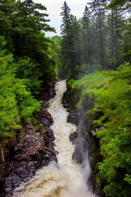 Wallpapers Nature Waterfalls Parc des Chutes de Ste Ursule (Québec)