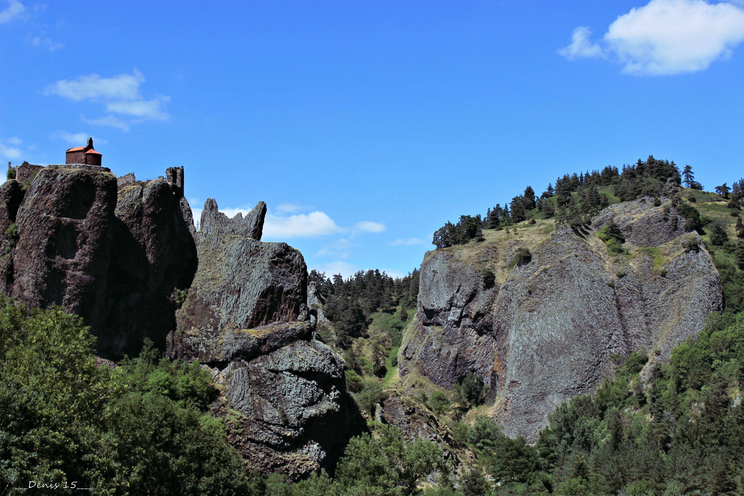 Fonds d'cran Nature Montagnes AUVERGNE-HAUTE LOIRE