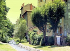  Constructions et architecture LE PUY EN VELAY-AUVERGNE