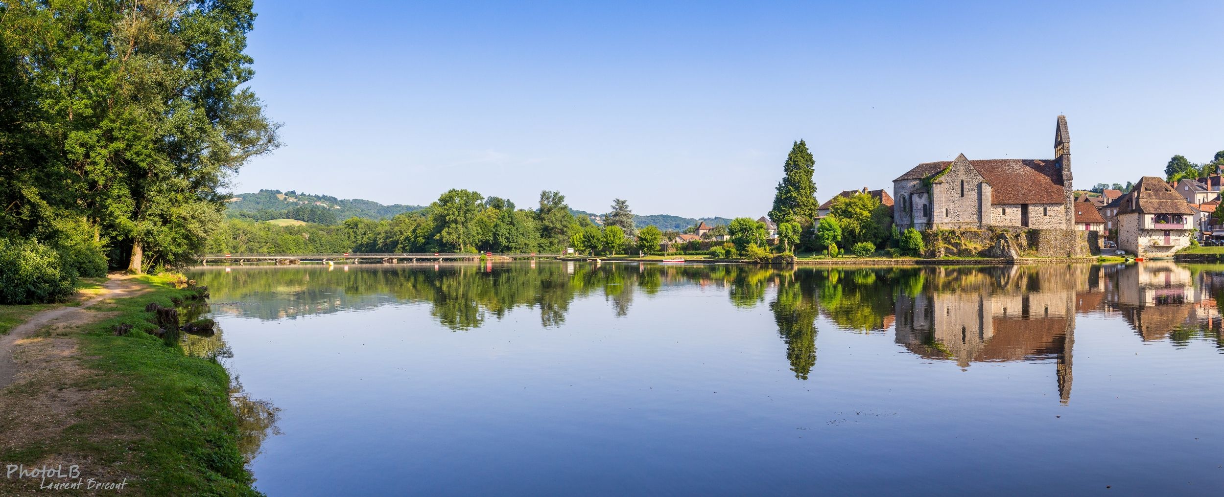 Wallpapers Trips : Europ France - Miscellaneous beaulieu sur dordogne ( format panoramique en 5 photos)