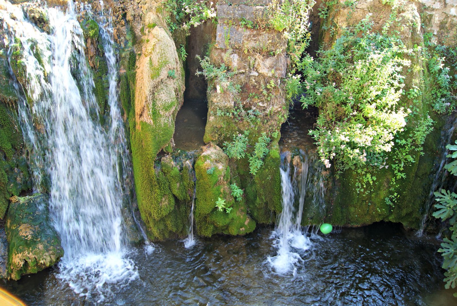 Fonds d'cran Nature Cascades - Chutes 