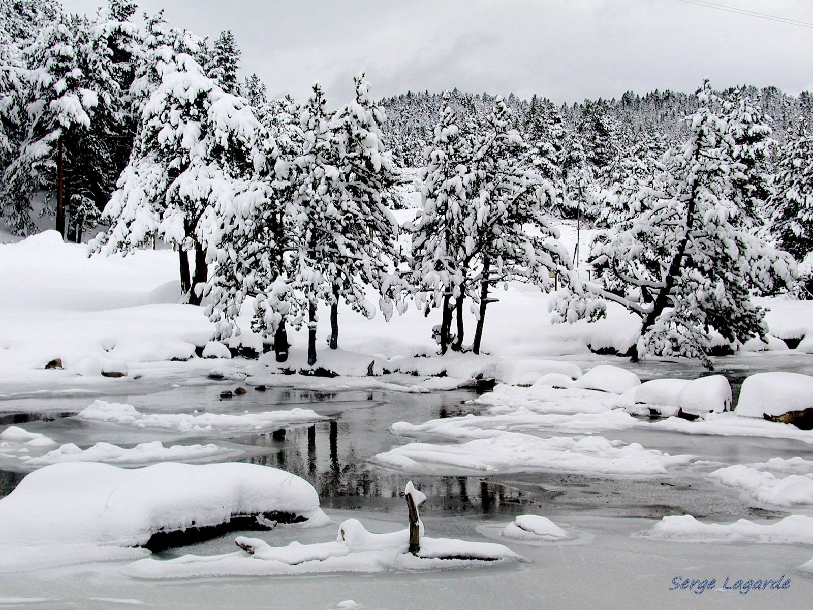 Wallpapers Nature Saisons - Winter neige dans les pyrénées