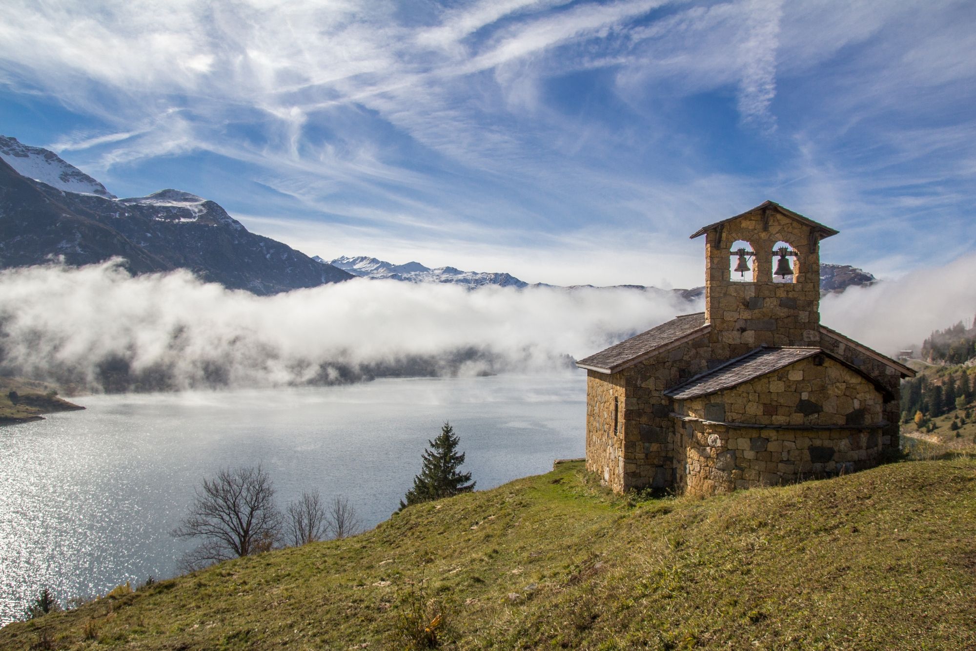 Fonds d'cran Constructions et architecture Edifices Religieux chapelle de roselend (savoie)