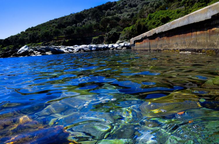 Wallpapers Nature Seas - Oceans - Beaches Petit port de Haute Corse