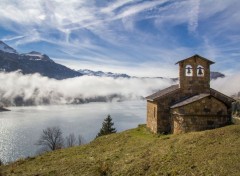  Constructions et architecture chapelle de roselend (savoie)