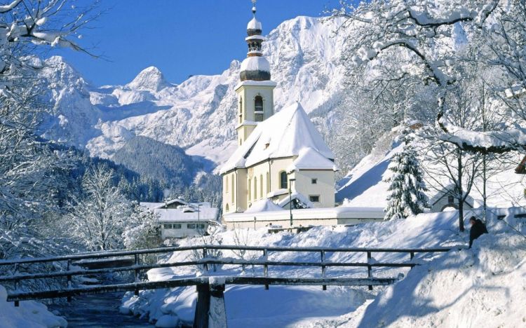 Fonds d'cran Nature Montagnes church