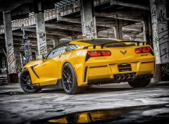  Voitures Chevrolet-Corvette-Stingray