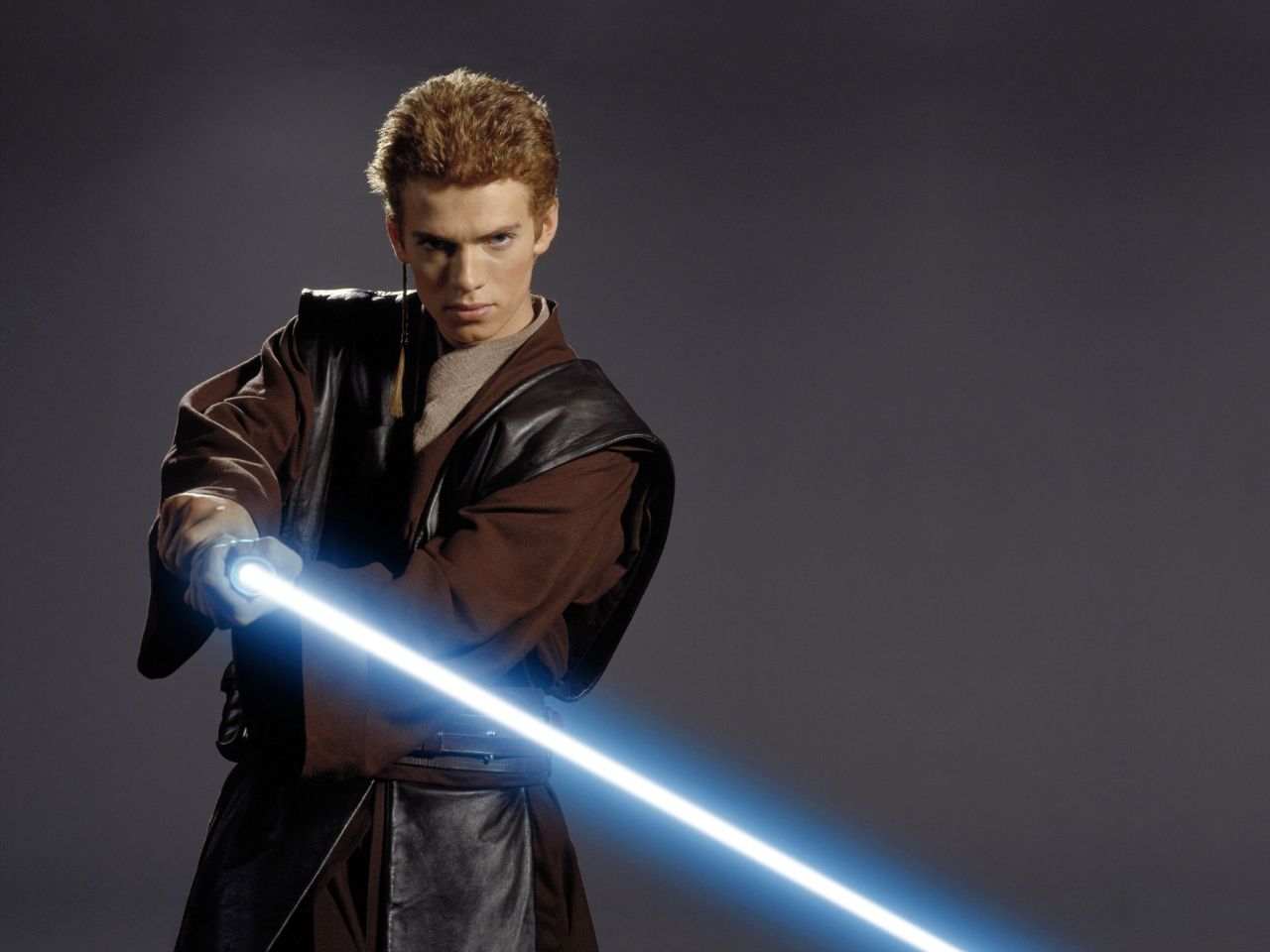 Fonds d'cran Cinma Star Wars II - L'Attaque des Clones Anakin Skywalker