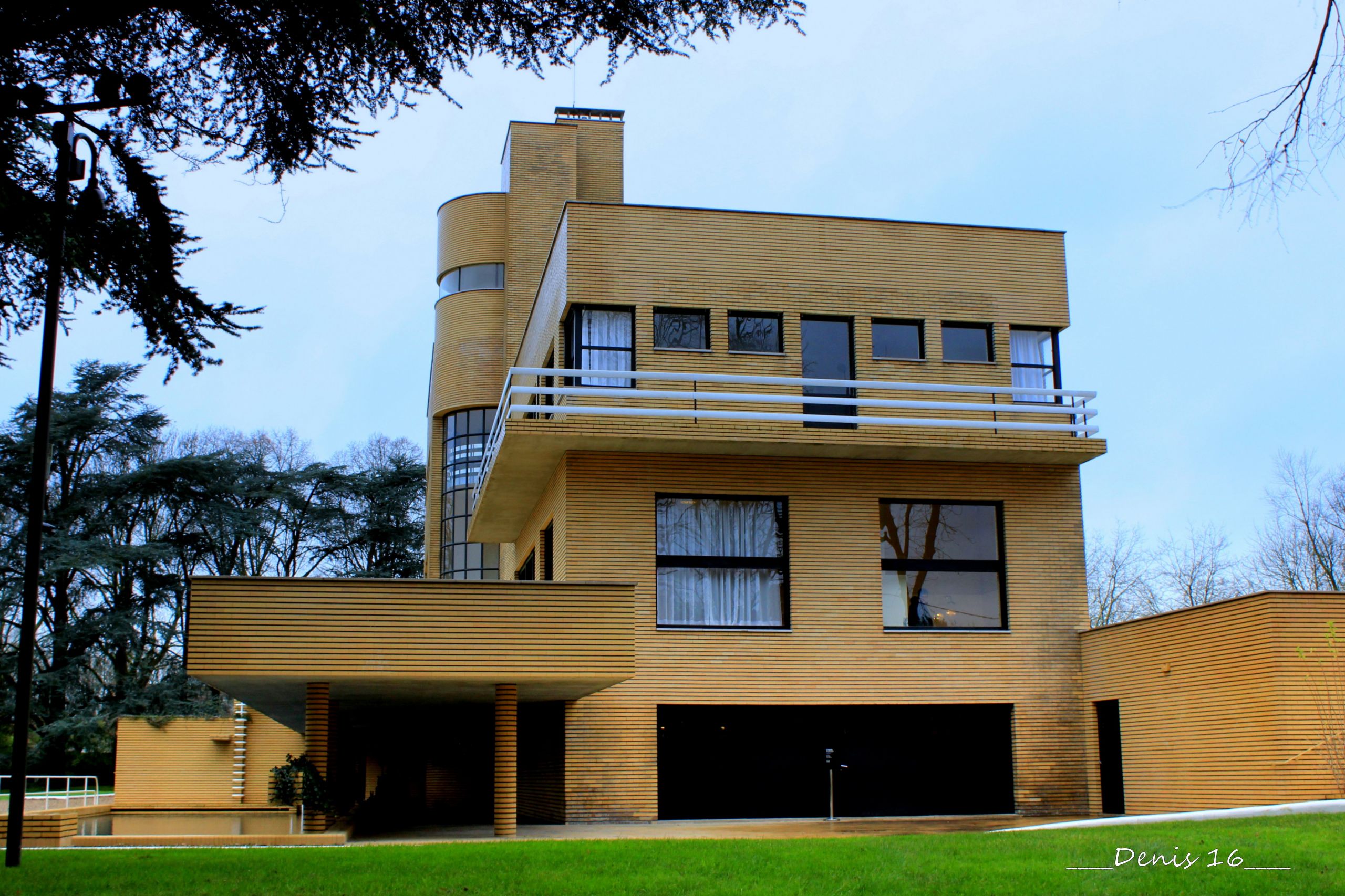 Fonds d'cran Constructions et architecture Maisons Croix-Villa Cavrois 1934- de Robert Mallet Stevens