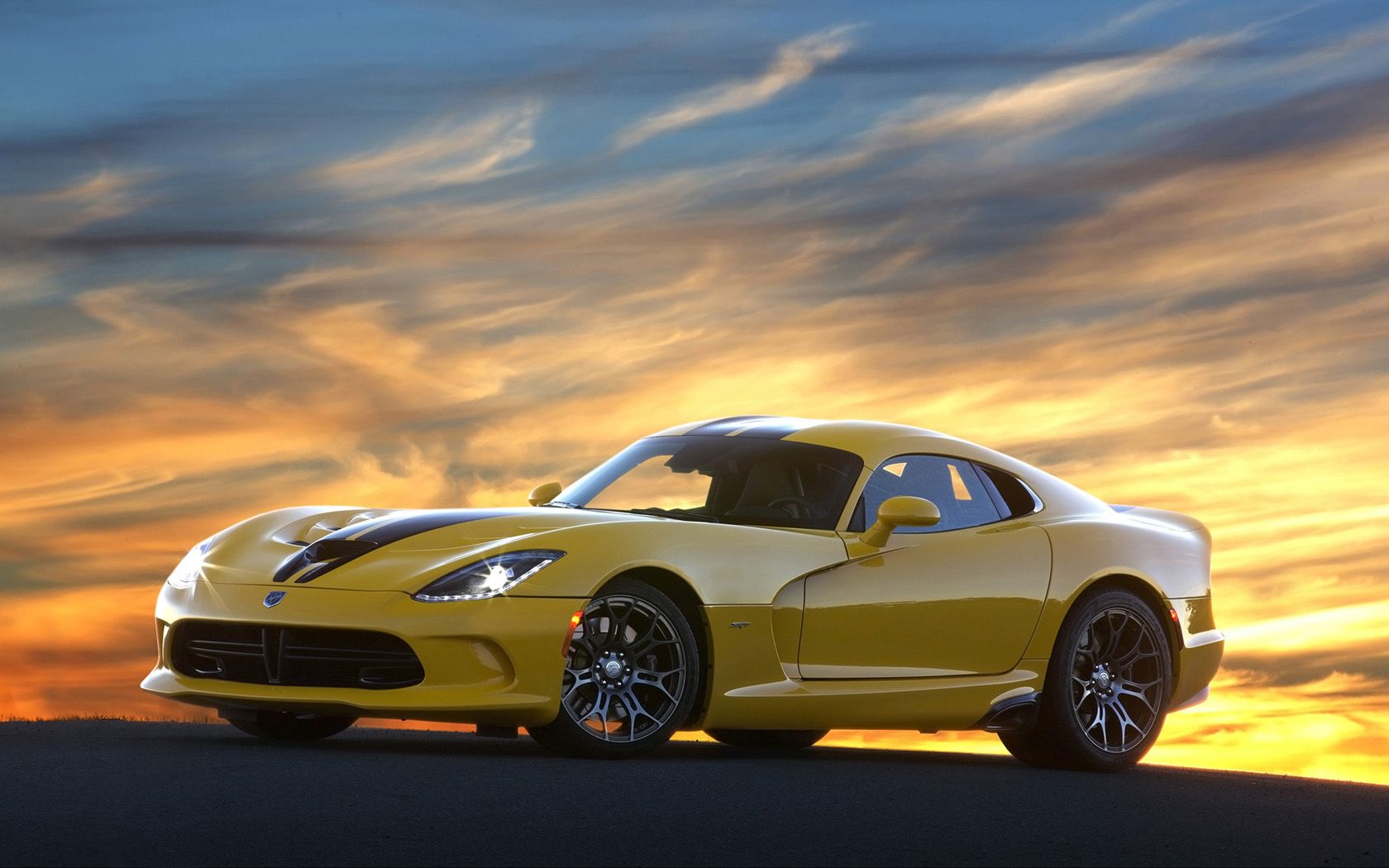 Wallpapers Cars Dodge 2014-SRT-Viper-Yellow