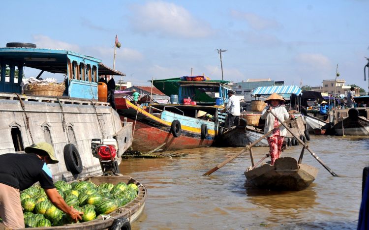 Fonds d'cran Voyages : Asie Vietnam march flottant Vietnam