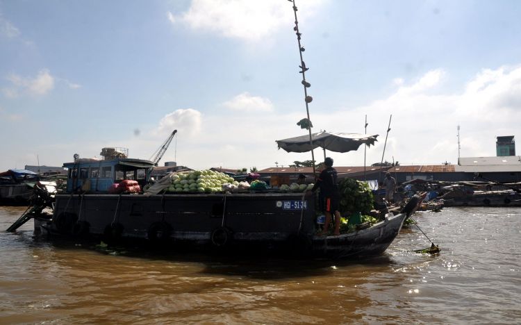 Fonds d'cran Voyages : Asie Vietnam march flottant Vietnam