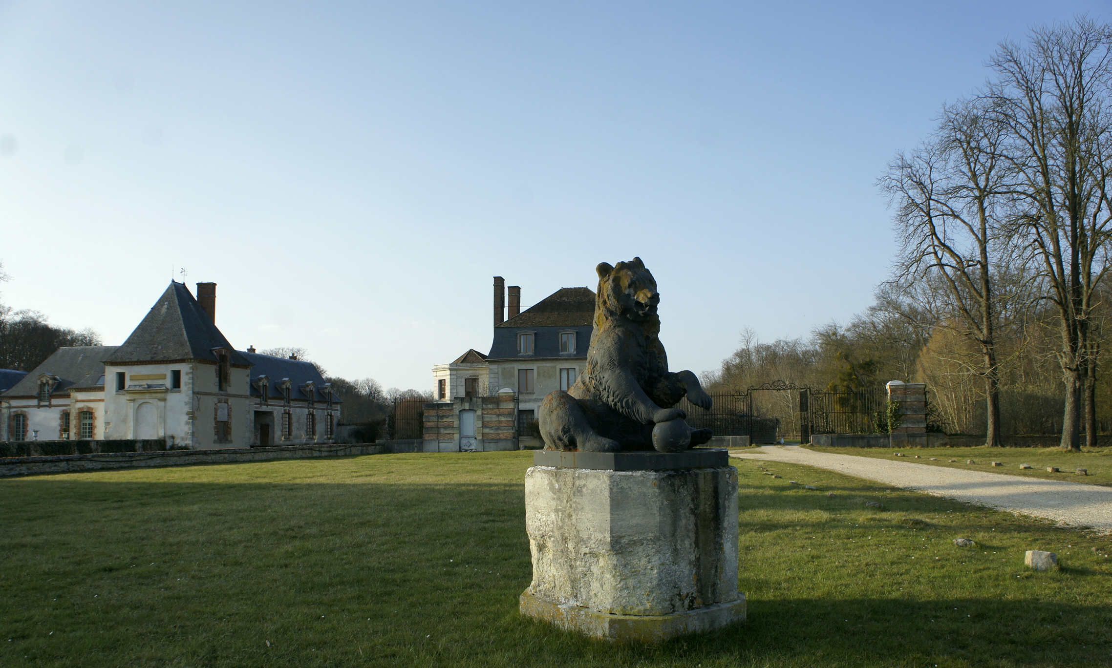 Fonds d'cran Constructions et architecture Chteaux - Palais Le château de la Grange 