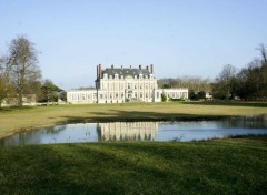  Constructions and architecture Le château de la Grange 