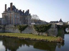  Constructions and architecture Le château de la Grange 