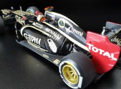  Voitures LOTUS RENAULT E20 Kimi Raikkonen winner GP Abu Dhabi 2012