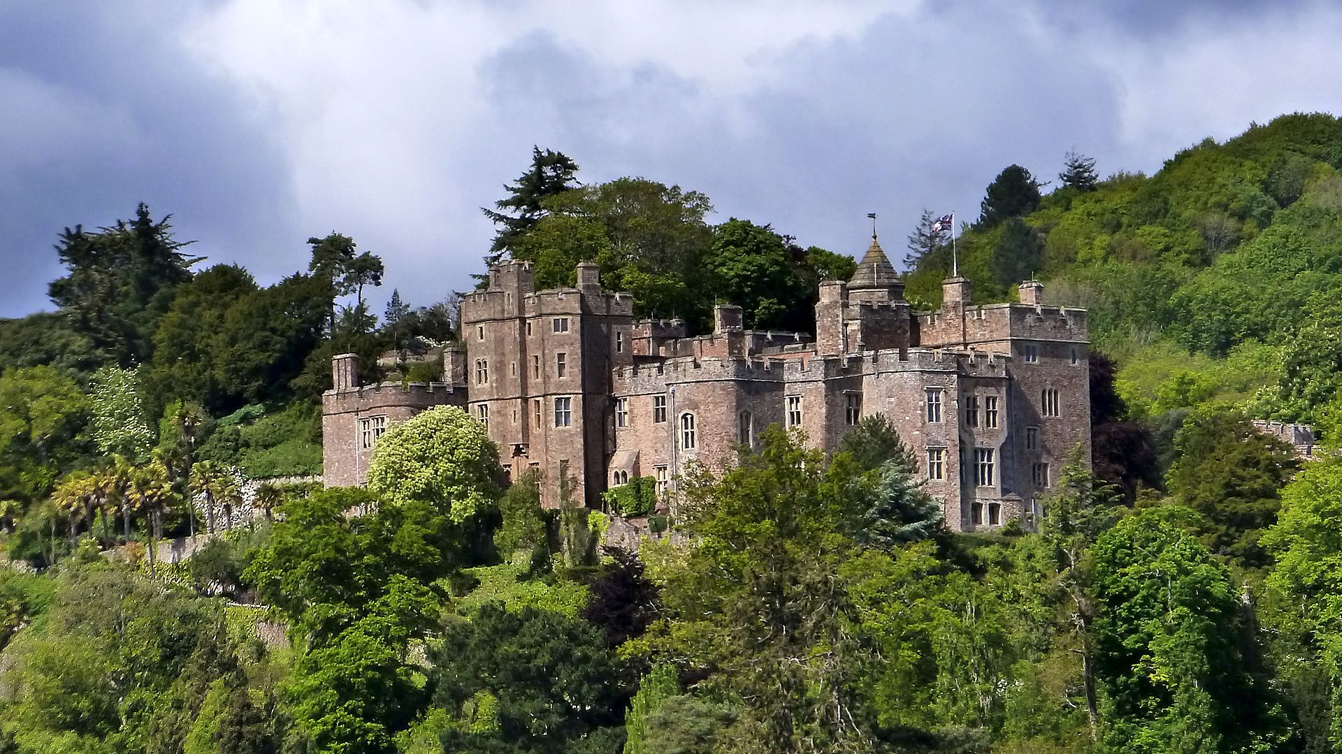 Fonds d'cran Voyages : Europe Grande-Bretagne Le chteau de Dunster (Devon)