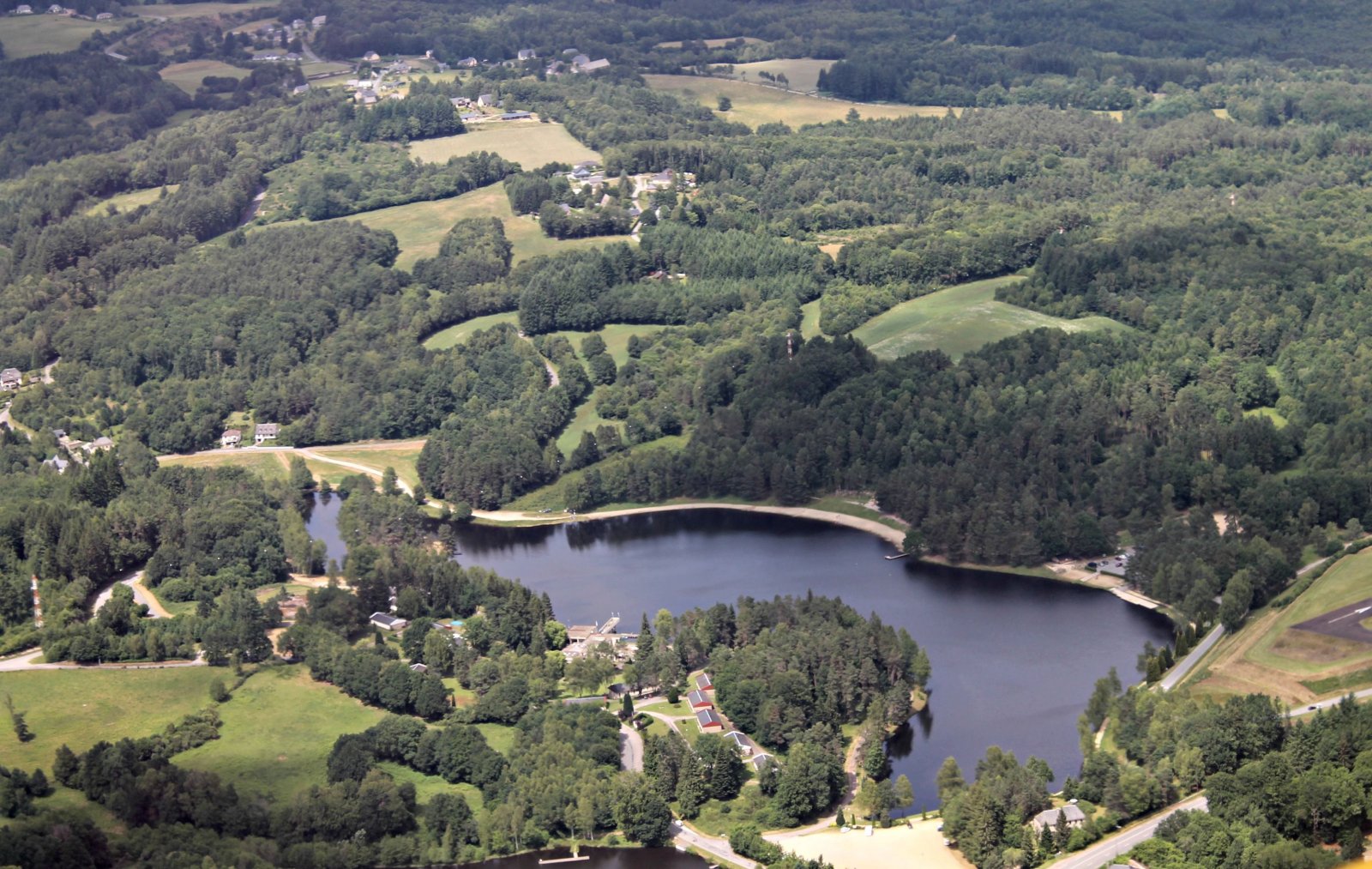 Wallpapers Nature Landscapes balade au dessus de la corrèze et la vallée de la dordogne