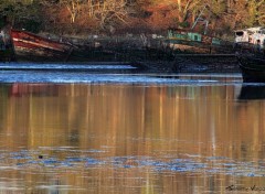  Boats Dernires lueurs au cimetire...