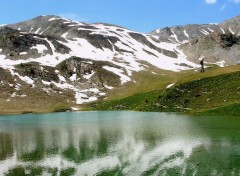  Voyages : Europe Le lac Ste-Marguerite (Hautes-Alpes)