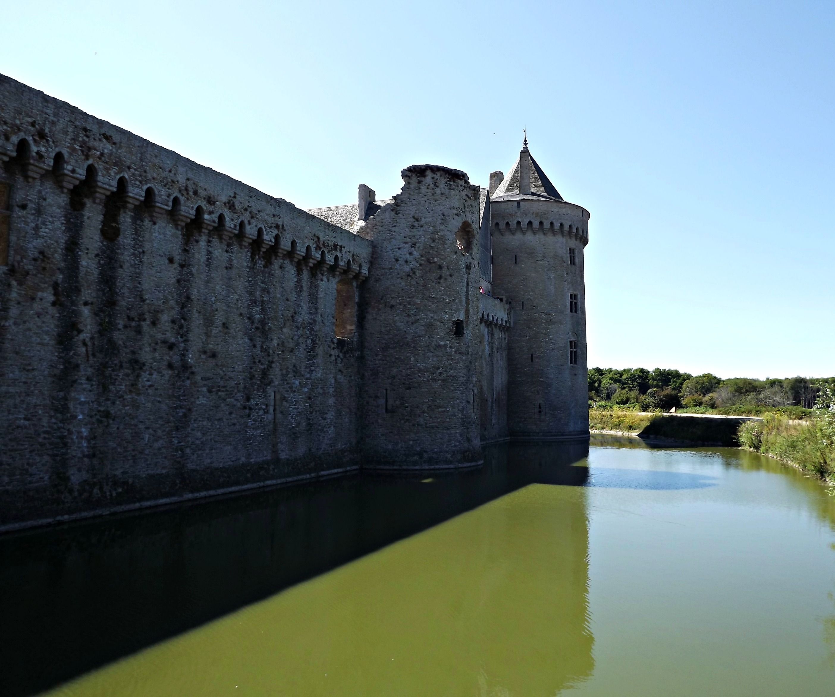 Fonds d'cran Constructions et architecture Chteaux - Palais château de Suscinio (morbihan)