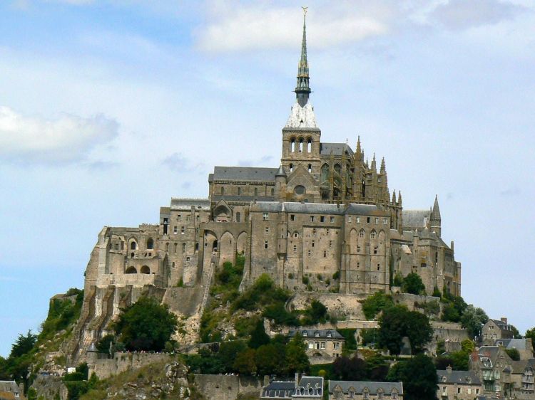 Fonds d'cran Constructions et architecture Statues - Monuments Mont Saint-Michel 01