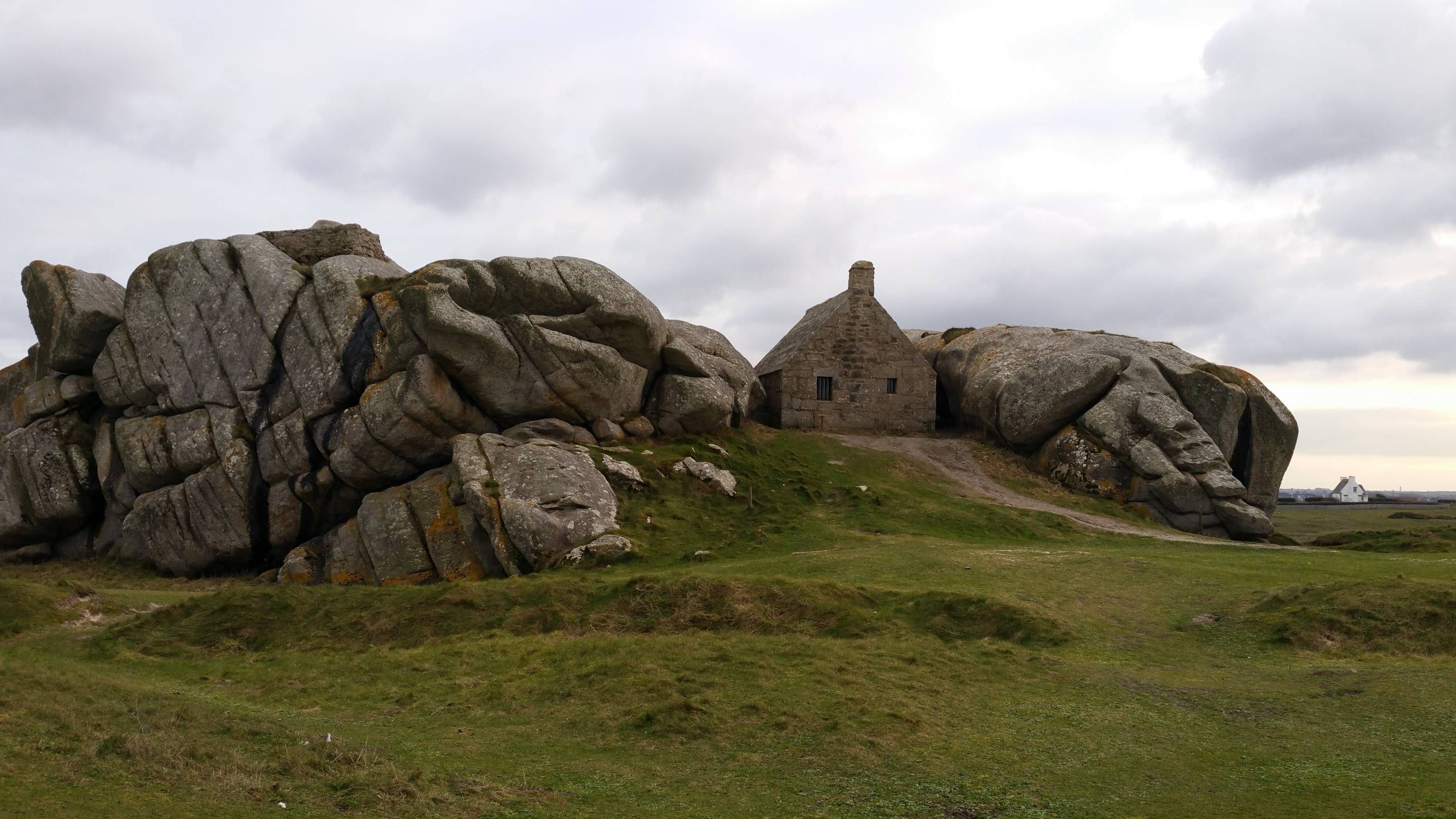 Wallpapers Constructions and architecture Houses Maison dans les rochers (Bretagne)