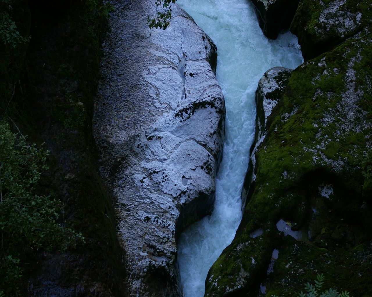 Fonds d'cran Nature Gorges 