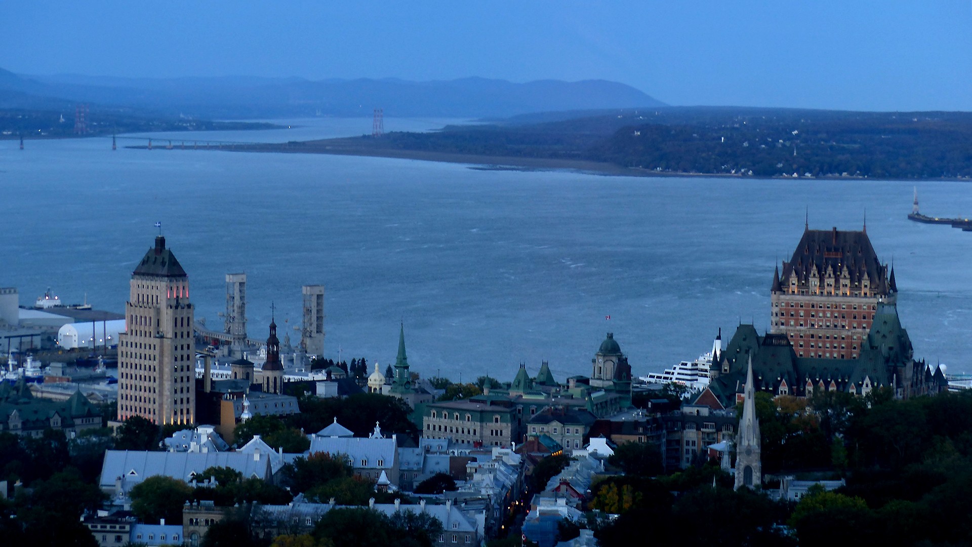 Wallpapers Trips : North America Canada Québec à la nuit tombante