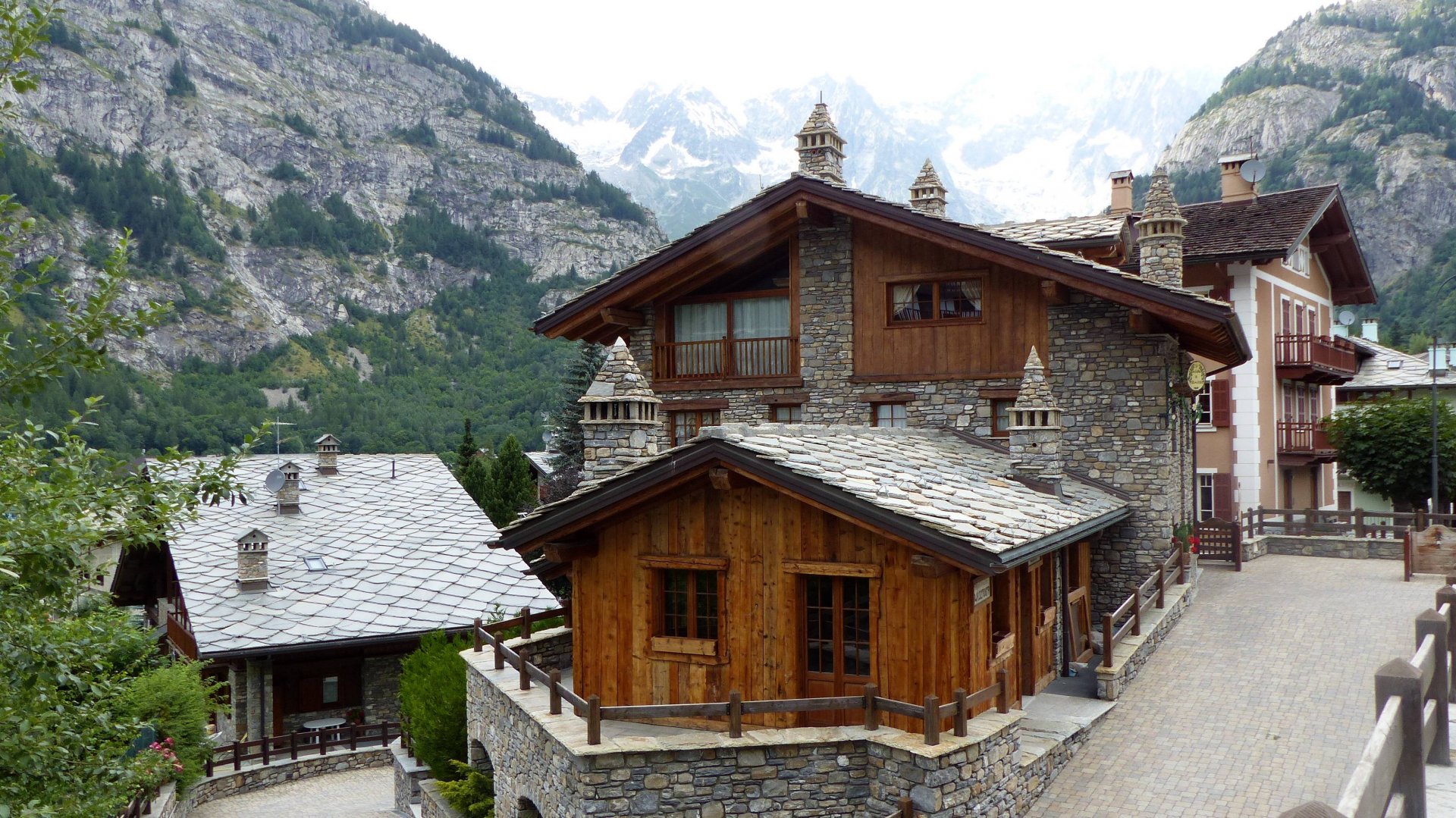 Wallpapers Constructions and architecture Chalets Chalet Italien  Courmayeur