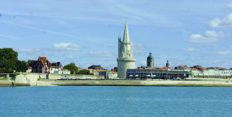 Fonds d'cran Constructions et architecture Edifices Port de la Rochelle 