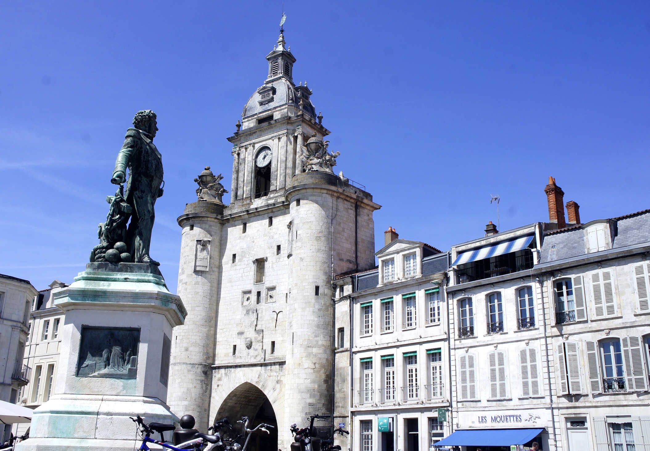 Fonds d'cran Constructions et architecture Statues - Monuments La Rochelle