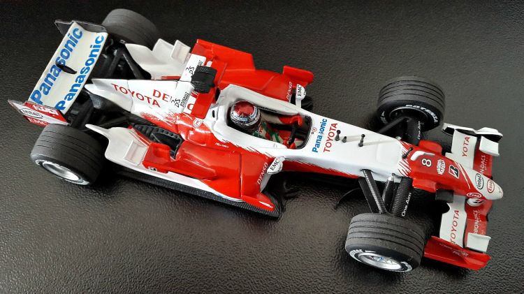 Wallpapers Cars Cars - Toys TOYOTA TF 106 (2006 - Jarno TRULLI)